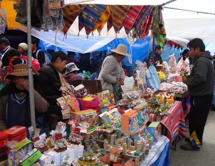Feria de Alasitas en La Paz