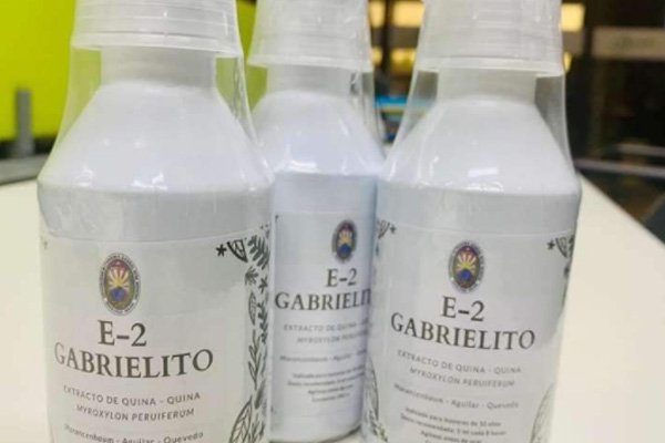 Medicina alternativa Gabrielito presentada por la Universidad Gabriel René Moreno