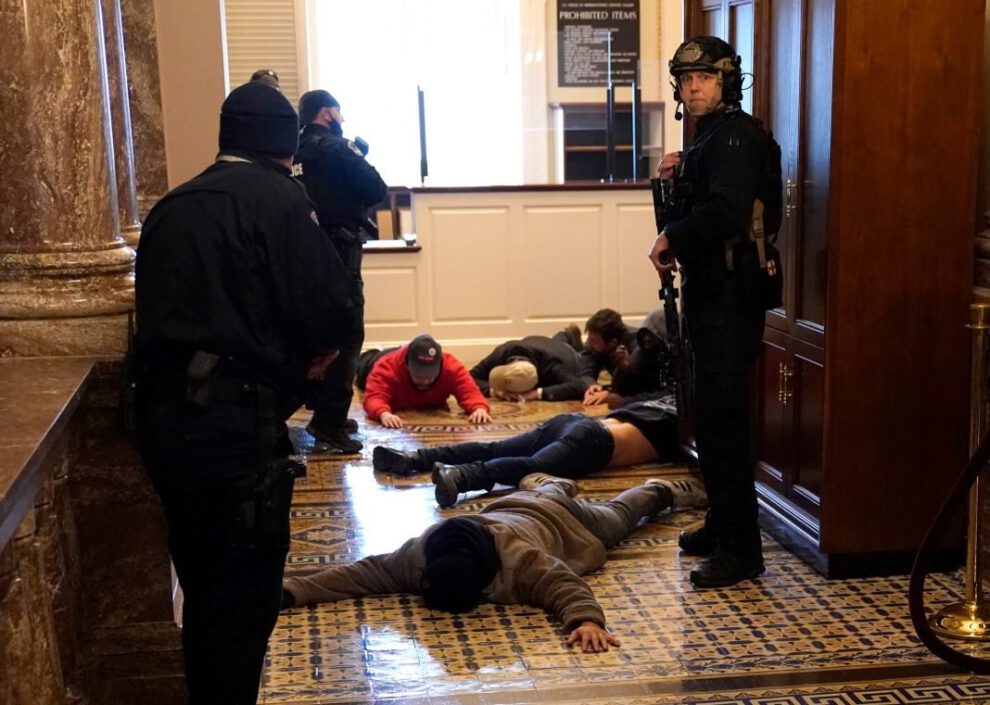 Asalto al Capitolio de EE.UU. con muertos y heridos