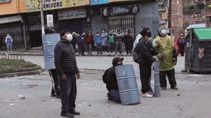 Militantes del MAS exigen fuentes de empleo