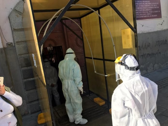 Encapsulamiento de cárceles para evitar contagios de Covid-19