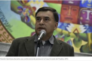 Juan Ramón Quintana en el ampliado departamental del MAS-IPSP en Cochabamba