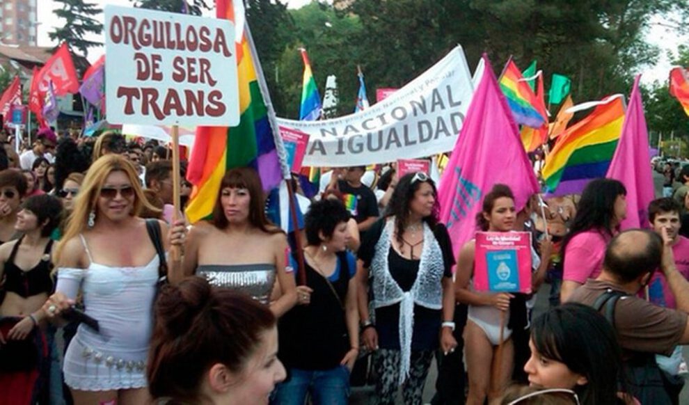 Cirugía de cambio de sexo gratuita propuesta por diputada mexicana