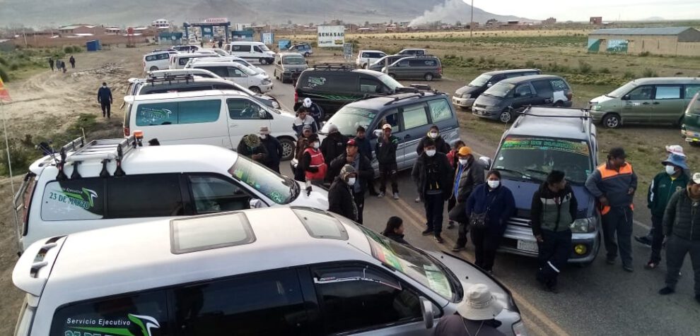 Choferes de Oruro acatan el paro de 24 horas