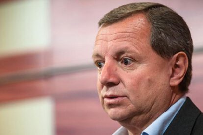 Gringo González retorna a la vida periodística conduciendo un programa radial