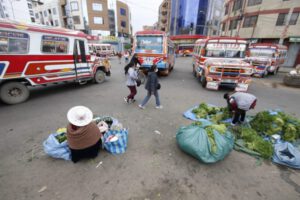 Contundente bloqueo en la ciudad de Cochabamba por el paro de choferes