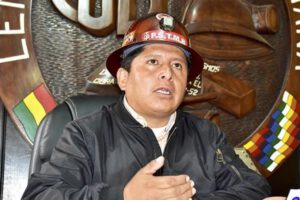 Ejecutivo de la COB, Juan Carlos Huarachi, habla sobre la prevención del coronavirus