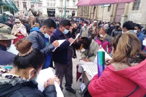 Covid-19 en Bolivia: Fallecen 328 personas a causa del virus
