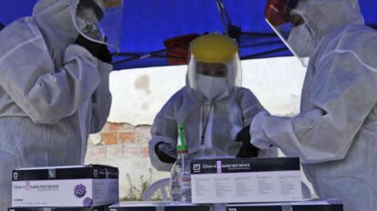 Vacunas no deben aplicarse a menores de 15 años