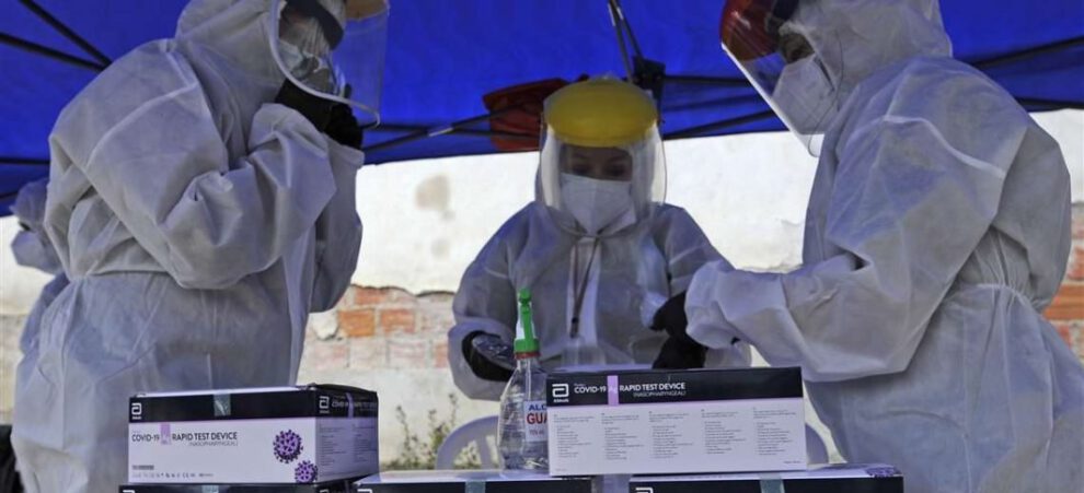 Vacunas no deben aplicarse a menores de 15 años