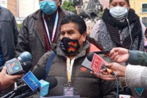 Peluqueros apoyan a choferes en demanda del diferimiento de créditos