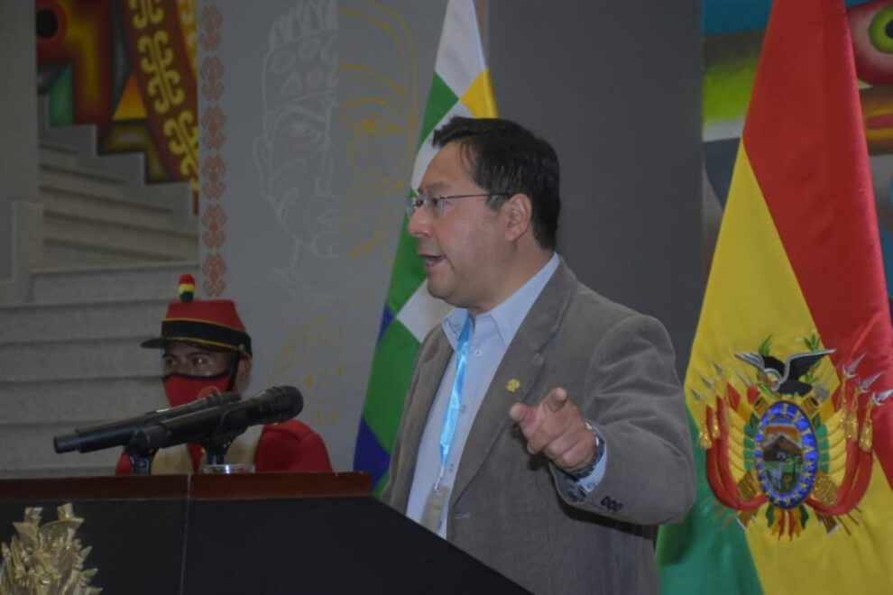 Luis Arce Catacora habla sobre la vacunación masiva para enfrentar el Covid-19