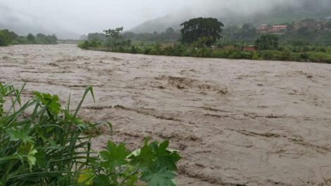 Cuencas en peligro de desborde en Cochabamba debido a las fuertes lluvias