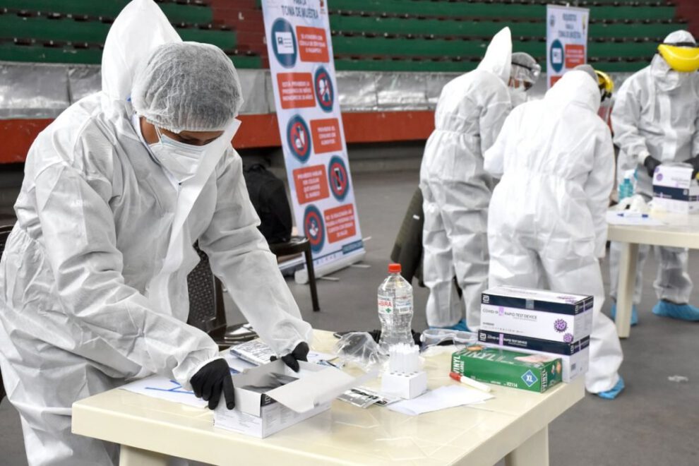Covid-19 en Bolivia: 44 decesos y 1.550 casos nuevos