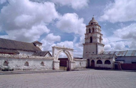 Curahuara de Carangas se declara en cuarentena dinámica