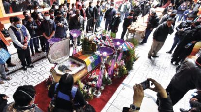 Velorio de Felipe Quispe, donde asistieron decenas de personas