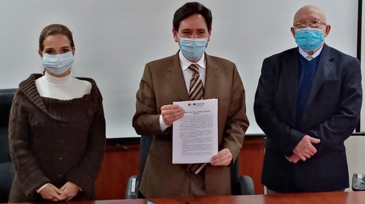 El presidente del TSE, Salvador Romero en conferencia de prensa sobre Elecciones Subnacionales