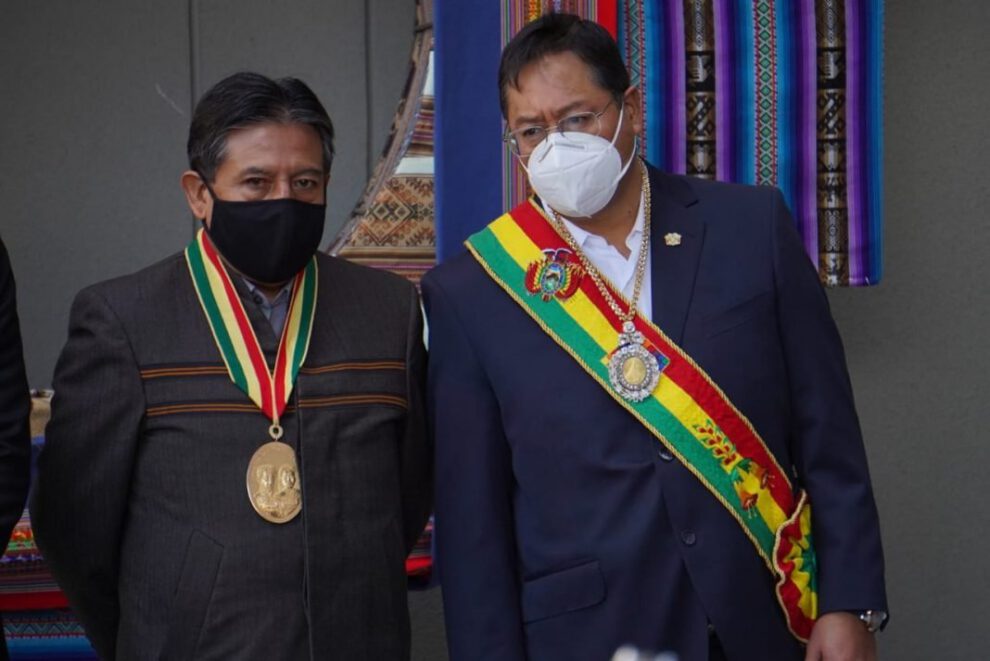 Estado Plurinacional de Bolivia con Luis Arce Catacora
