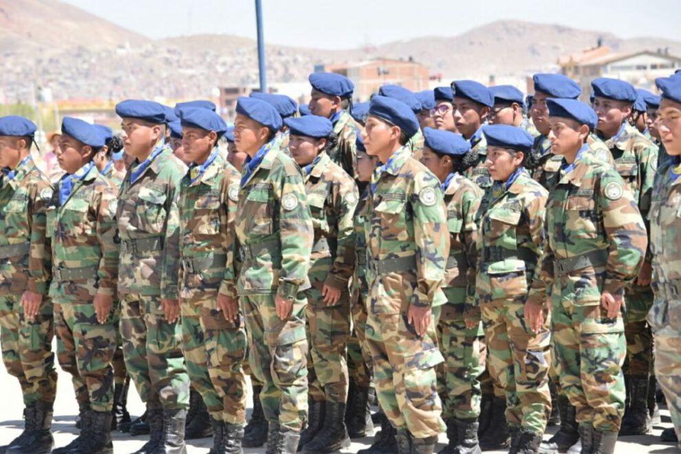 Premilitares Fuerza Aérea Boliviana licenciados en Oruro