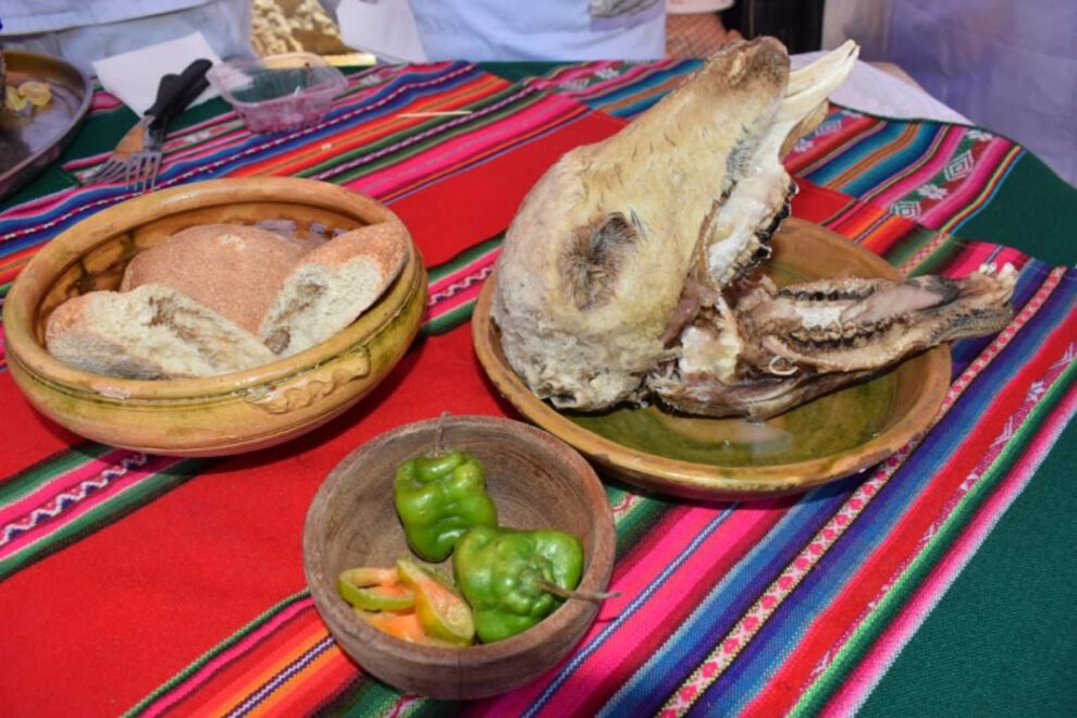 Rostro asado, plato bandera de Oruro