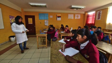 Clases presenciales en áreas dispersas según el Viceministro de Educación