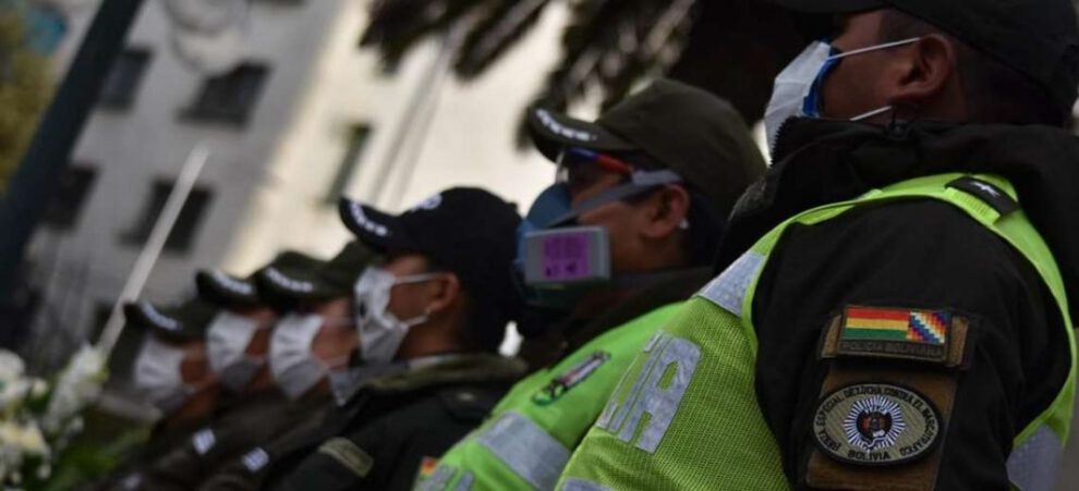 Covid-19 en policías