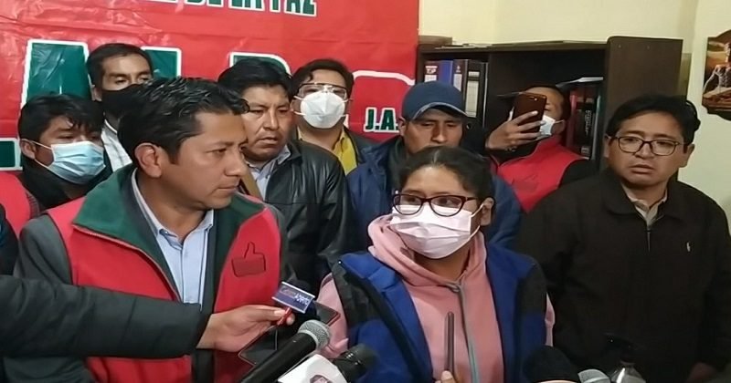 Despidos en la Vicepresidencia relacionados con Eva Copa