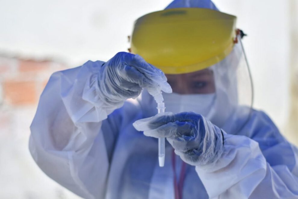 Covid-19 en Bolivia: 53 decesos y 2.666 nuevos contagios