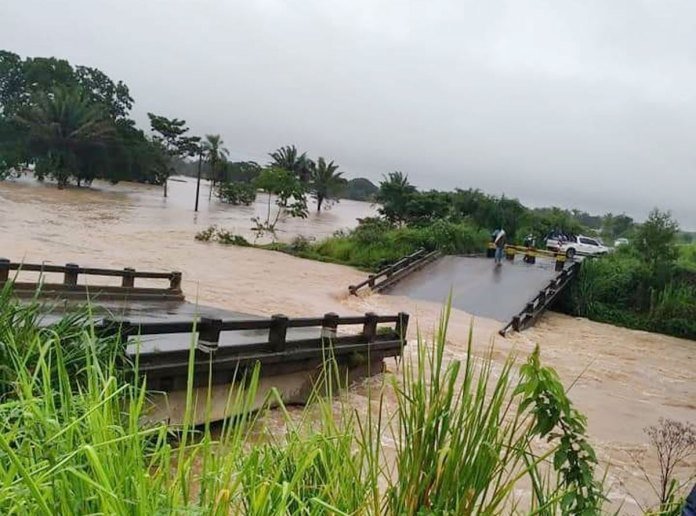 Riadas e inundaciones en Santa Cruz