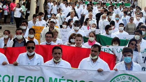 paro de médicos en Santa Cruz