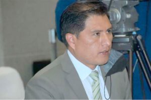 Colegio Médico de Bolivia según Jeyson Auza