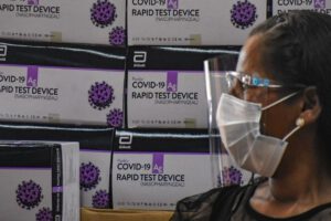Unicef dona a Bolivia suministros de bioseguridad