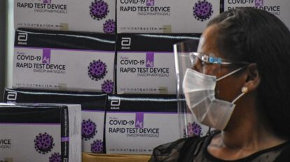 Unicef dona a Bolivia suministros de bioseguridad