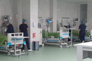 Viceministra de Salud pide a los médicos no realizar un paro de actividades