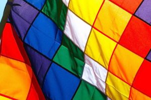 Día Nacional de la Wiphala propuesto por Toribia Leo