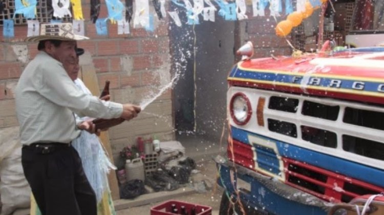 Feriado nacional para el carnaval en Bolivia