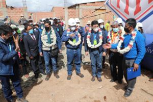 Gas domiciliario en Oruro alcanzando un millón de usuarios