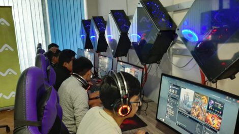 Participantes del torneo E-Sport recaudan fondos para ayudar a niños trabajadores