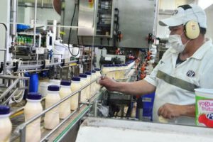 Reducción de impuestos para mejorar la producción nacional