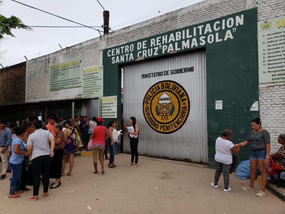 donación de madera a las penitenciarías del país