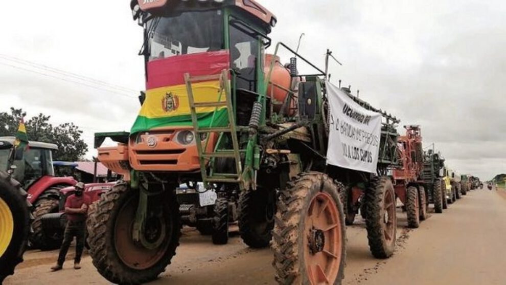 Bloqueo de caminos por parte de productores soyeros