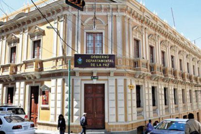 despido por campaña electoral en la Gobernación de La Paz