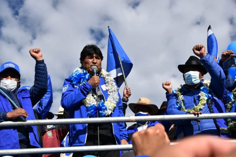 Evo Morales en El Alto reforzando la campaña del MAS