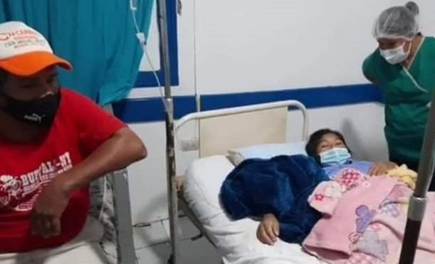 Mujer con Covid-19 da a luz a trillizos en Rurrenabaque