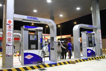 Abastecimiento de combustibles por YPFB en época de lluvias