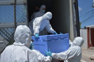 Vacunas Sinopharm para la inmunización en Bolivia