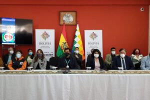 Acuerdo educación a distancia firmado por el Ministerio de Educación