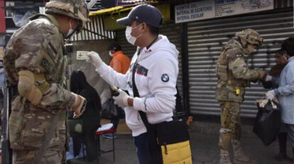 Vacunación contra el Covid-19 para militares, policías y población dispersa