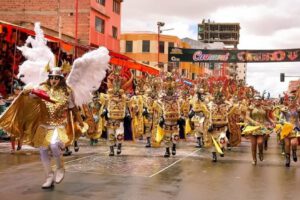 Fraternidad Artística y Cultural La Diablada celebra 77 años de aniversario