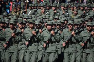 Servicio Premilitar y la falta de entrega de uniformes